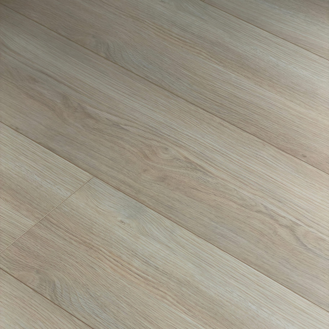 Laminate Flooring Thickness: Why 12mm Is Worth It