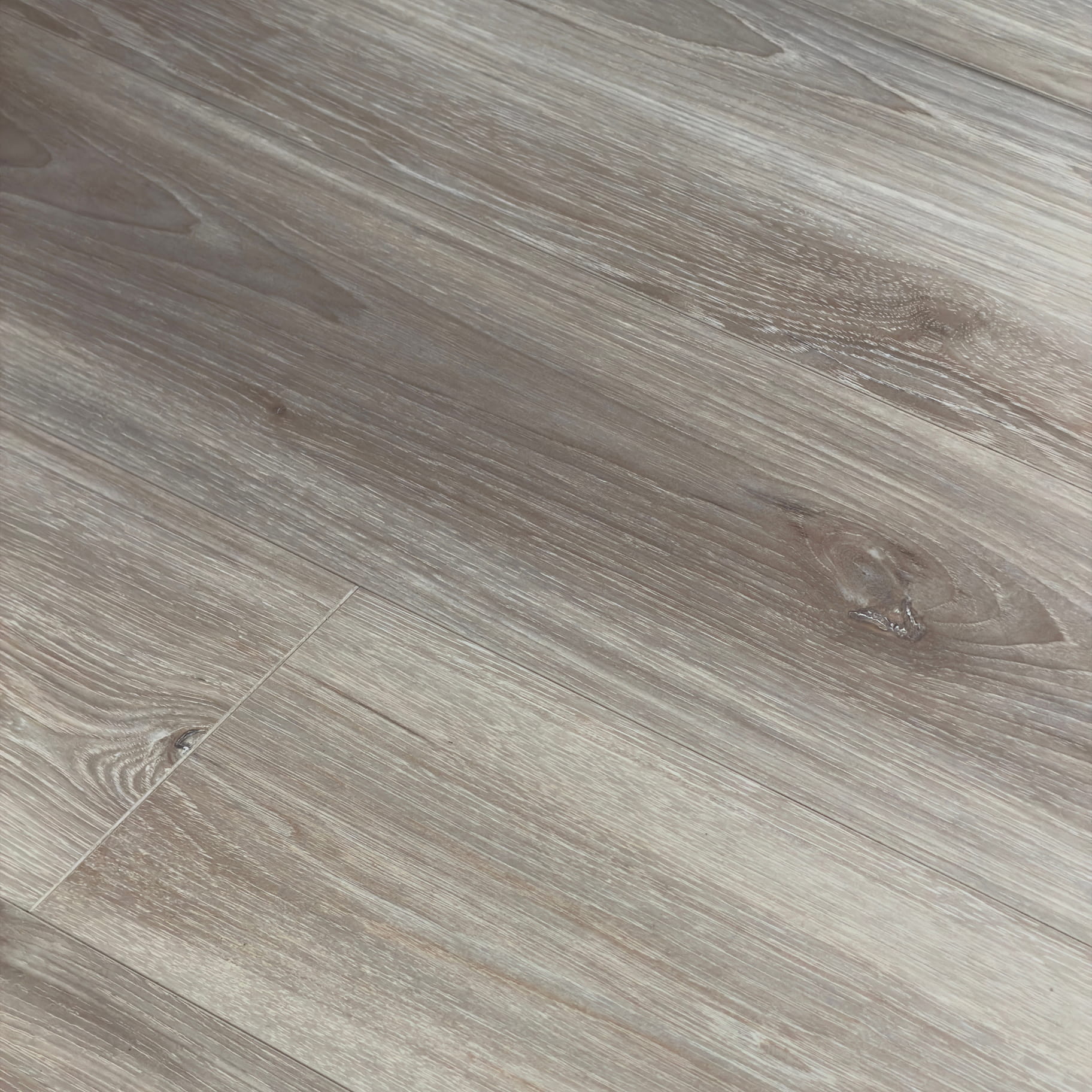 Is Laminate Flooring Waterproof? The 72-Hour Truth