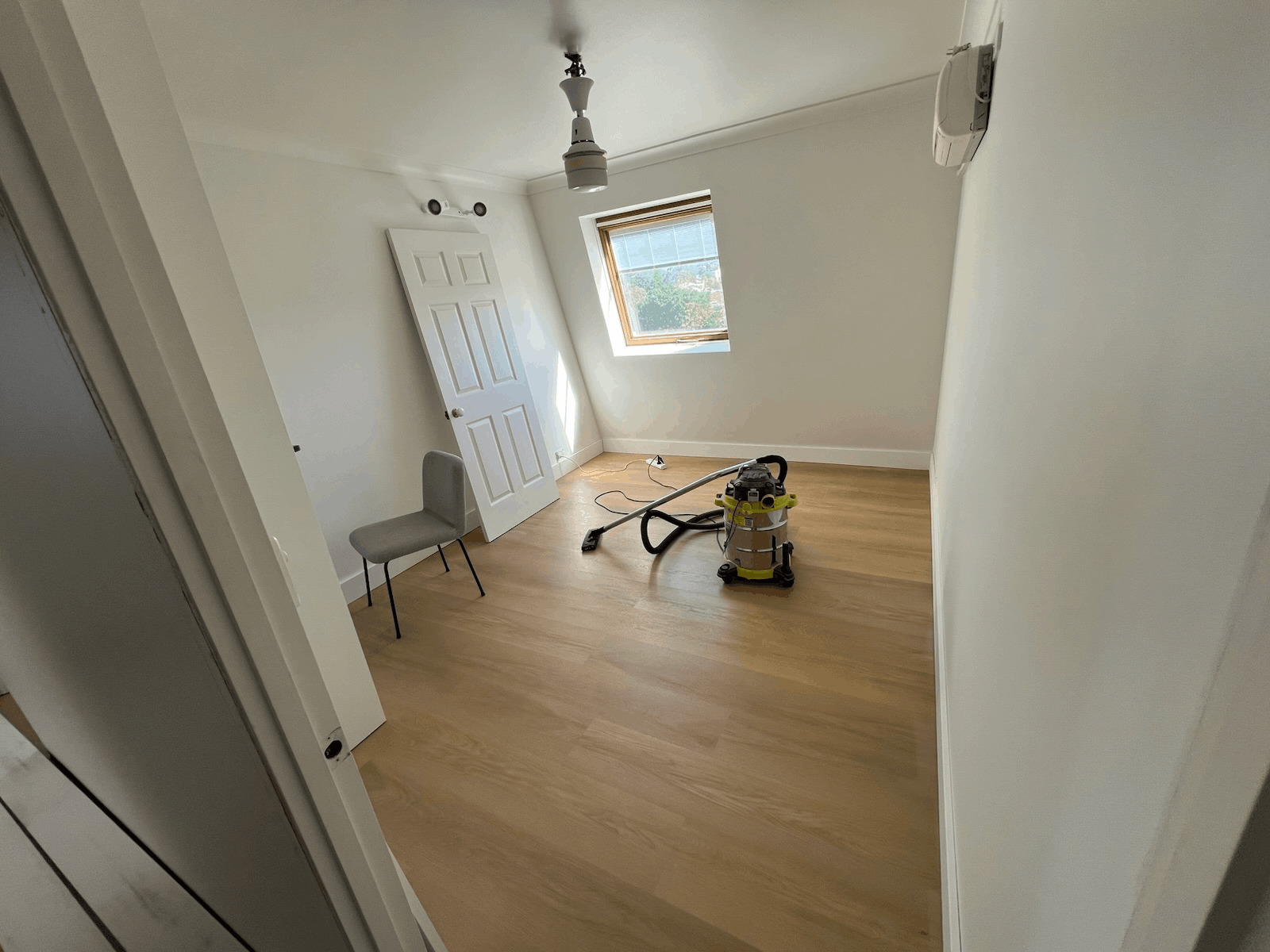 French Oak Hybrid Flooring 9.5mm SPC