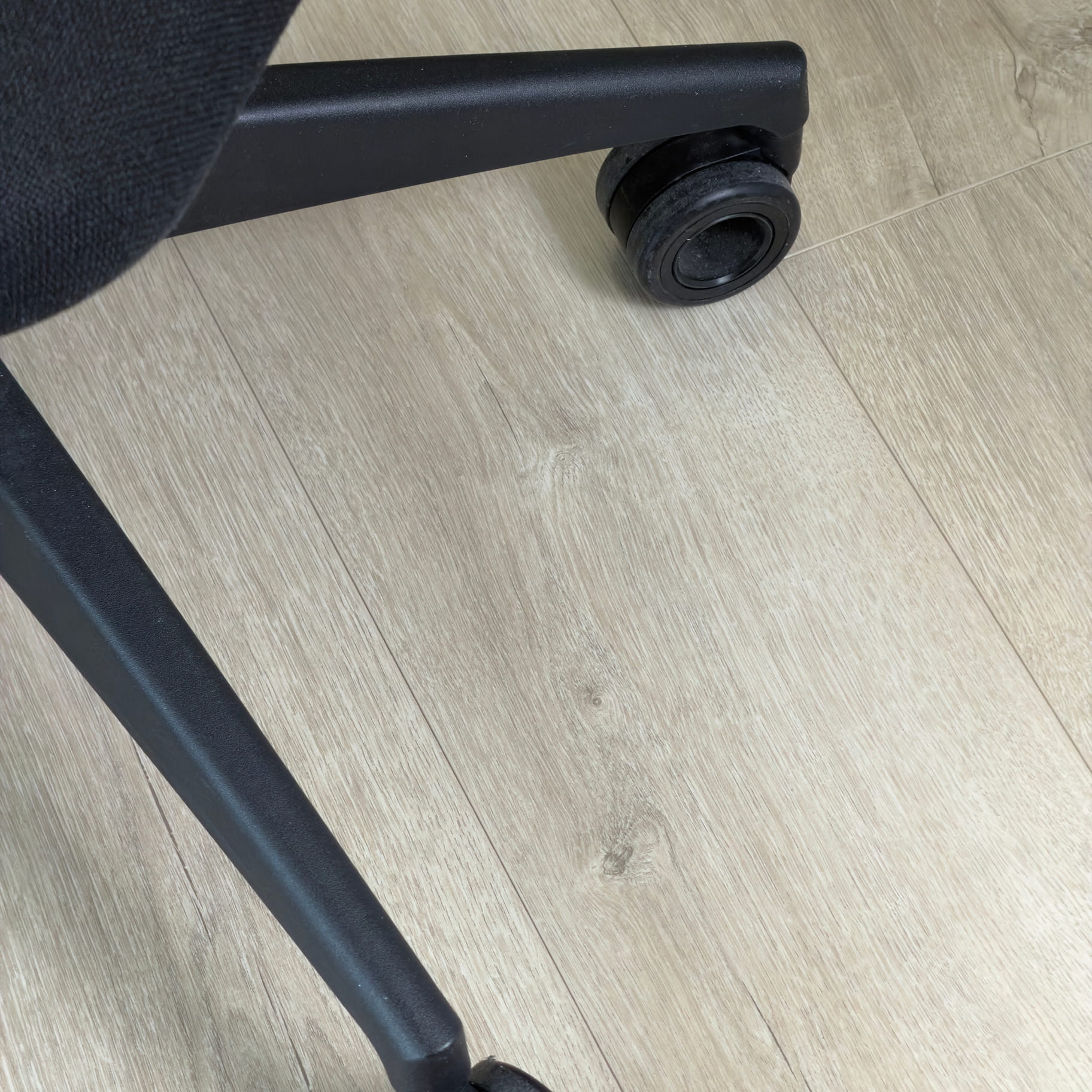 Ivory White Laminate 12mm