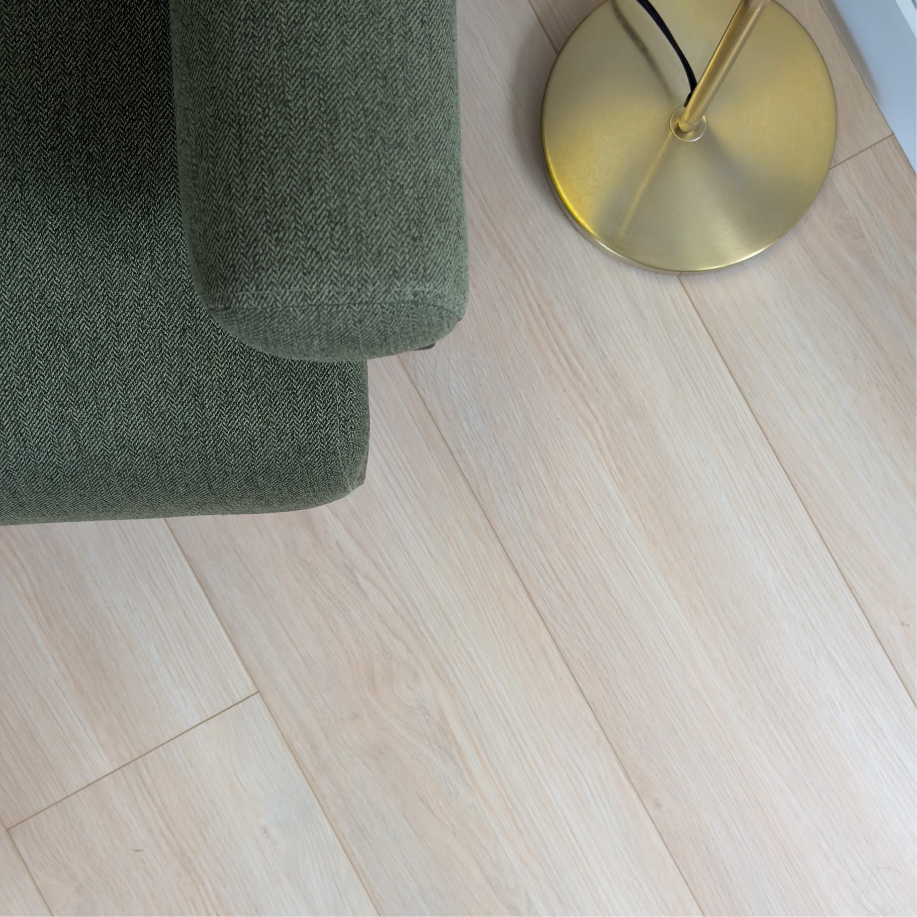 Sand Oak Laminate 12mm flooring