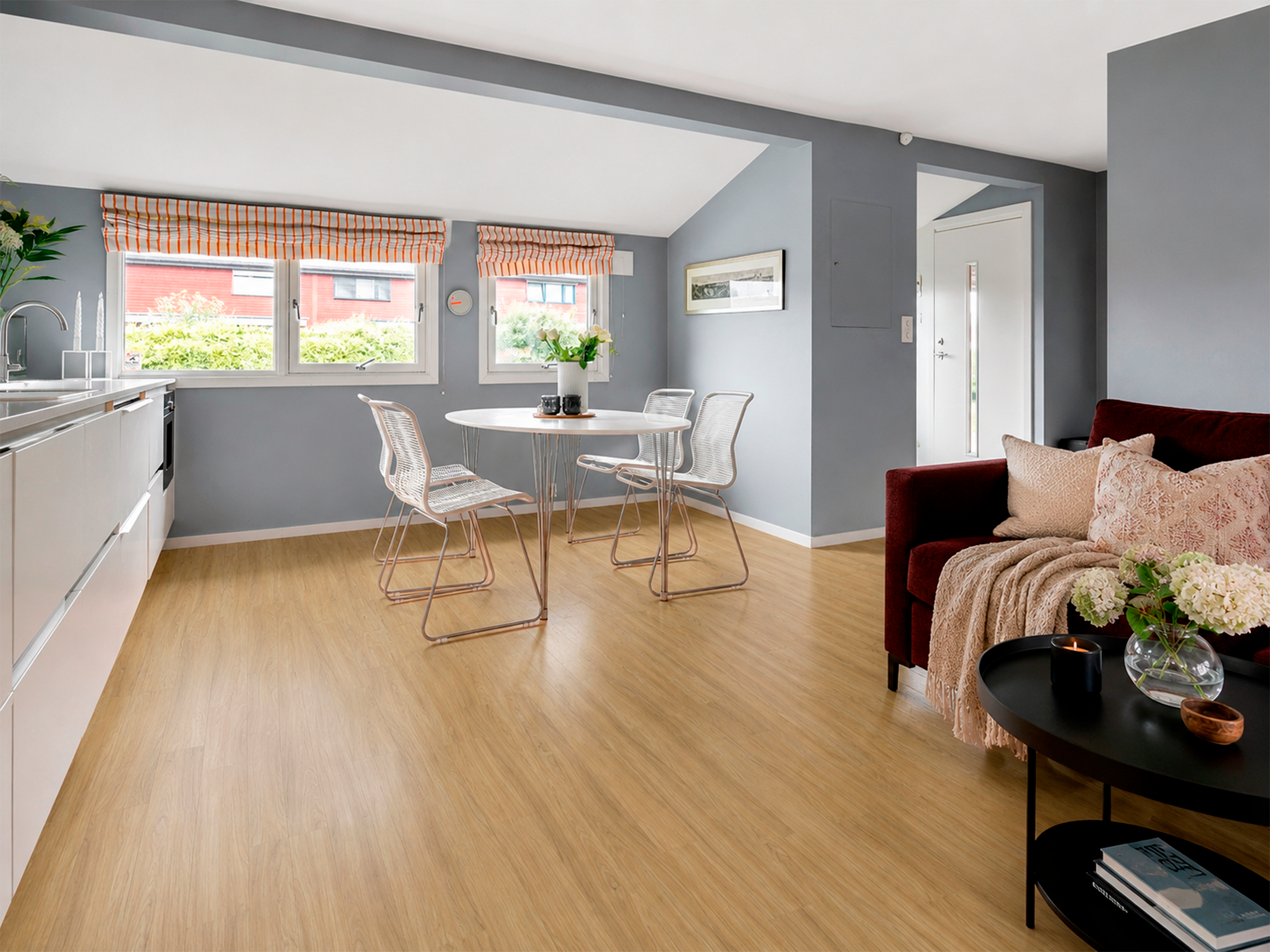 Riverside Spotted Gum Vinyl Plank Flooring 2.5mm